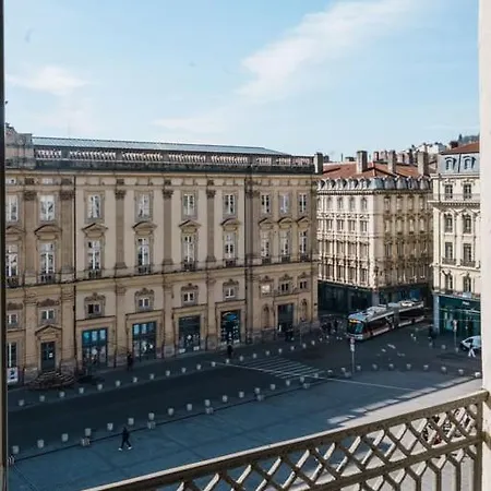 Lägenhet Balneo Avec Magnifique Vue Lyon